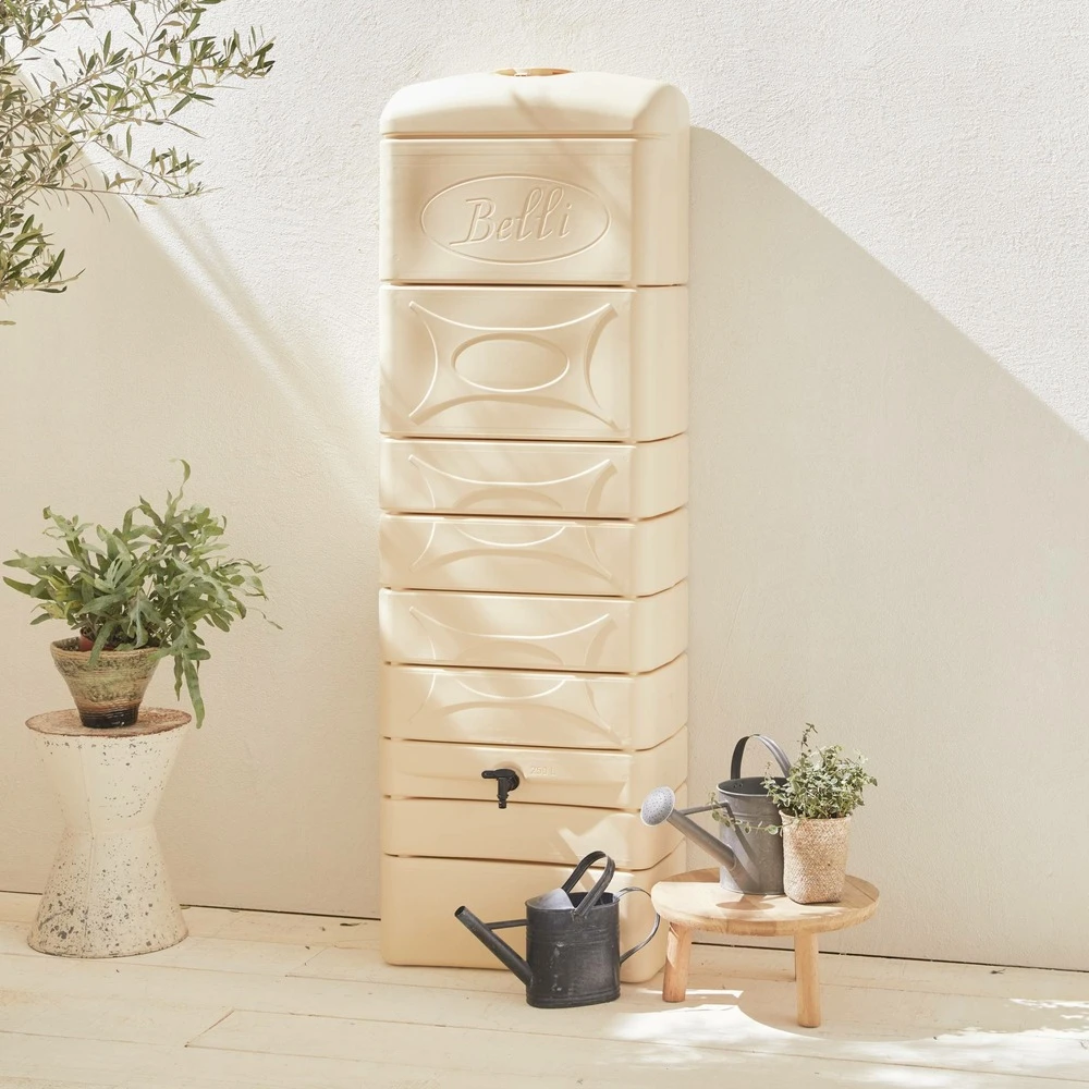 Récupérateur D'eau Mural Chastang 300l Beige Avec Kit Raccord Chéneau Inclus 2 Récupérateur D'eau Mural Chastang 300l Beige Avec Kit Raccord Chéneau Inclus – Image 2