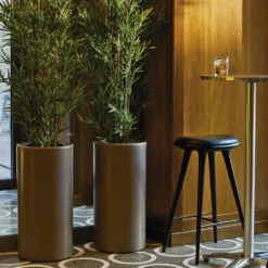 Pot De Fleurs Rond Palma 70 Noir Opaque ø35x70cm 7 Pot De Fleurs Rond Palma 70 Noir Opaque ø35x70cm -Promos Jardesia Magasin 6470a378c838e5.23373217