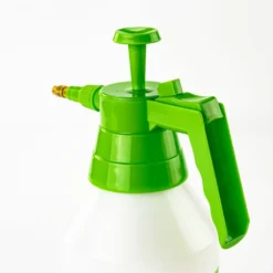 Pulvérisateur à Pression - Suan - Multiusages Pour Le Jardin Et La Maison - Contenance : 2500 Ml -Promos Jardesia Magasin 64927964c228c9.66017405